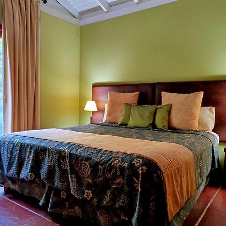 Raices Amambai Lodges Пуерто Игуасу Екстериор снимка